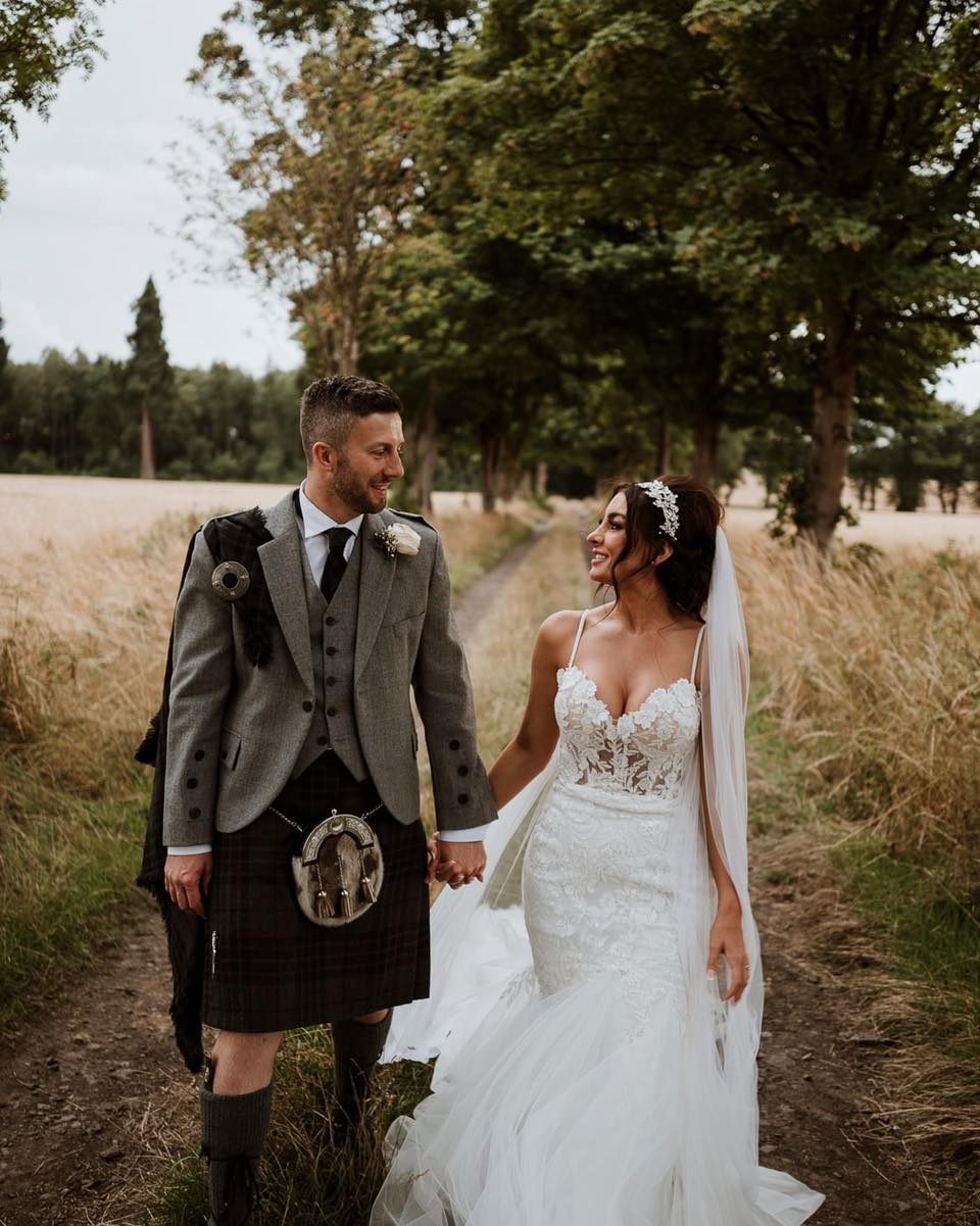 A Bride’s Dream Come True - The Perfect Bridal Crown