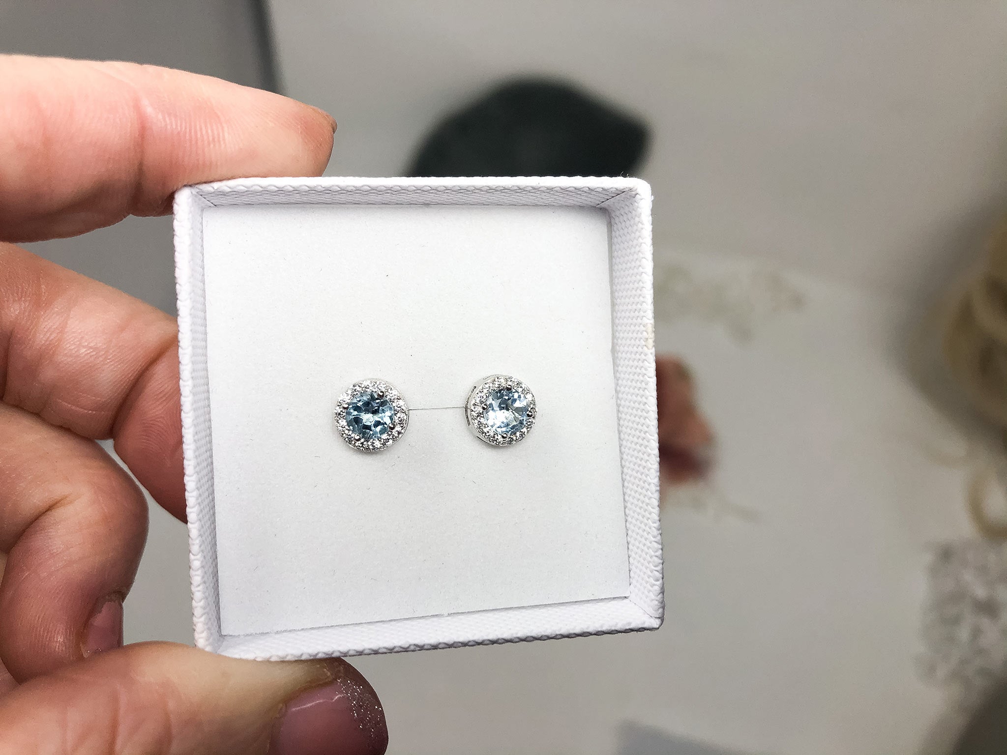 Sterling Silver Blue Topaz Stud