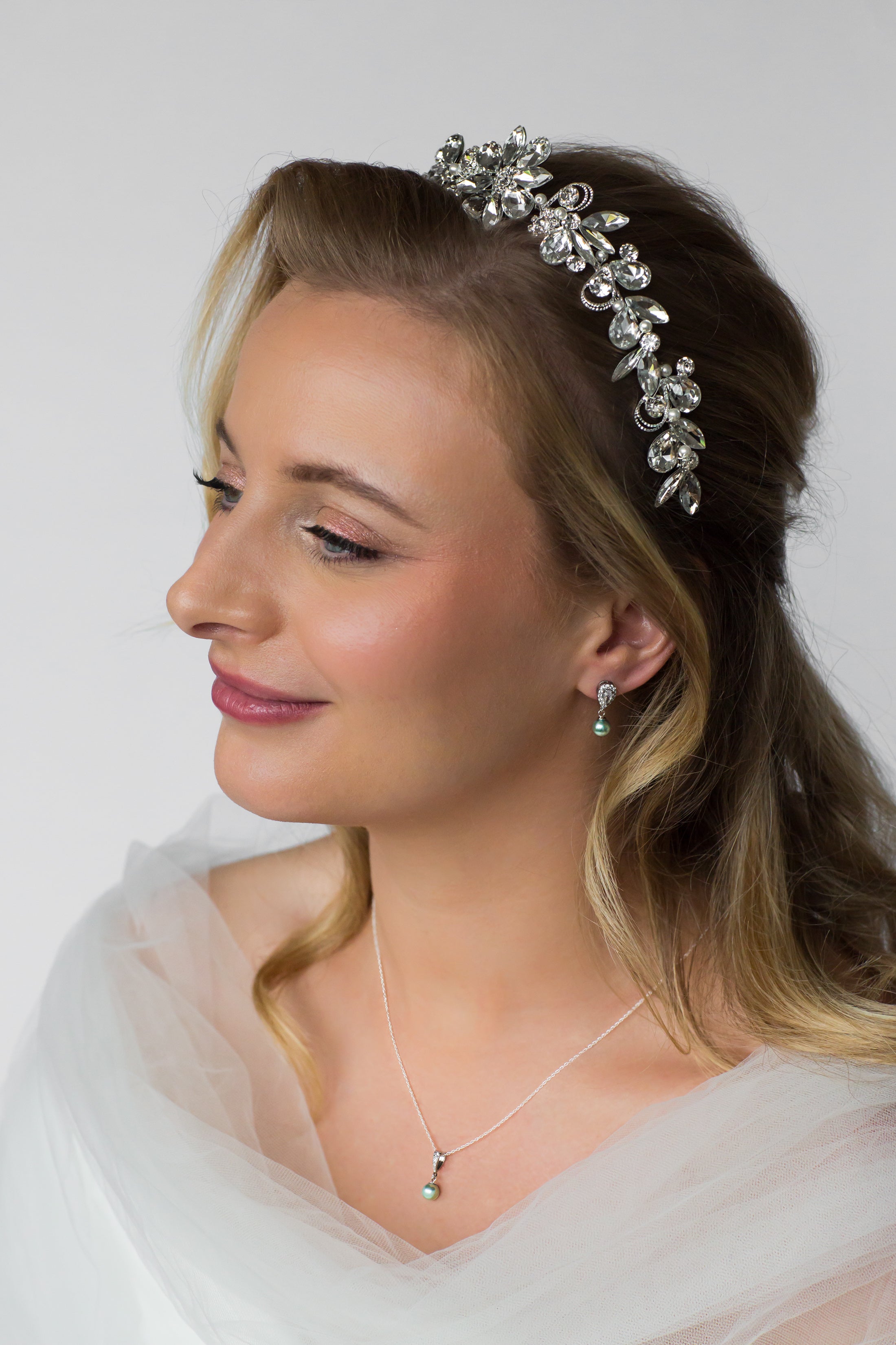 Blue Dainty Small Pearl Bridal Earring