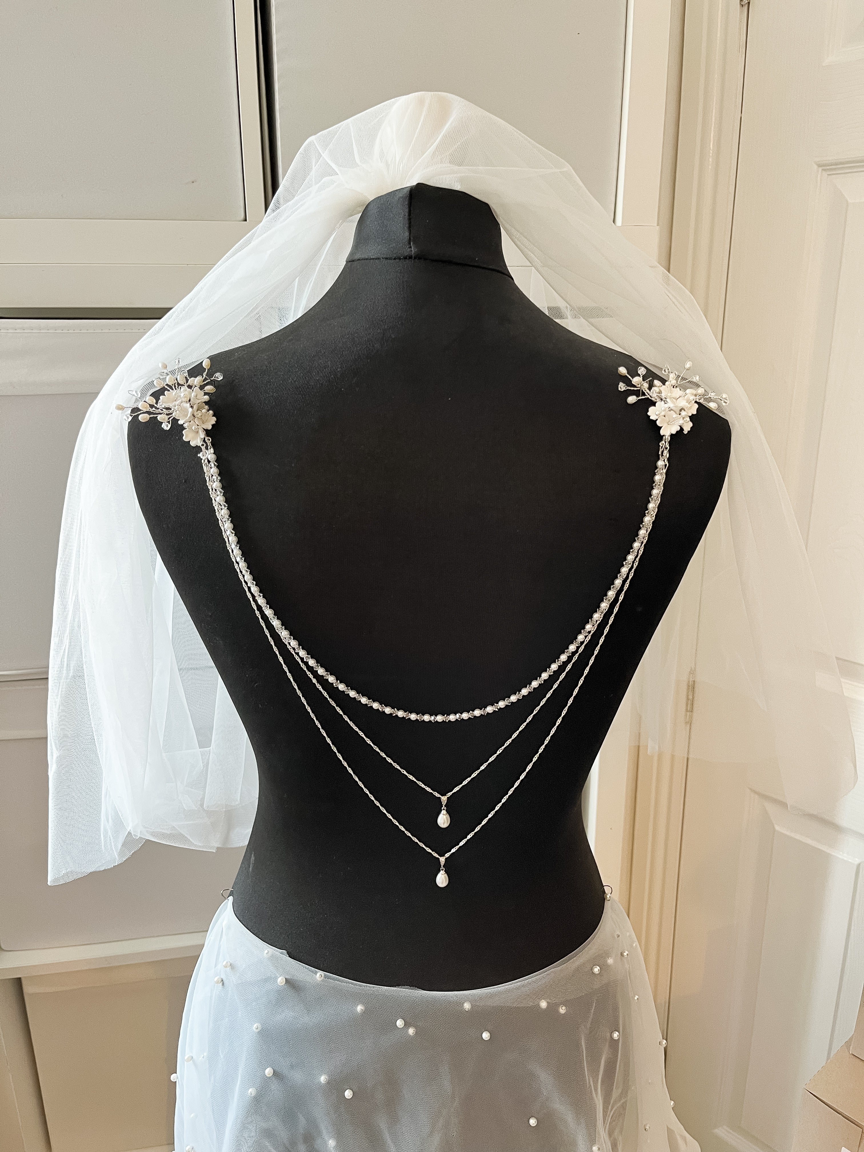 Bridal Back drape Dress Jewellery