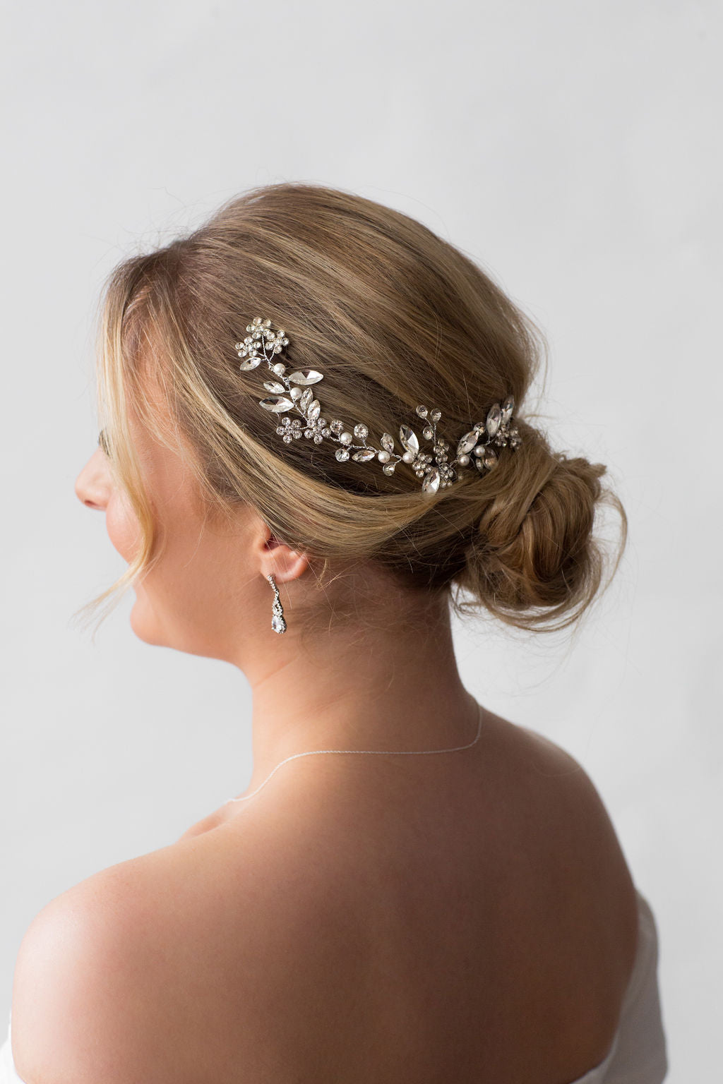 Sparkly Crystal Flower Hair Vine