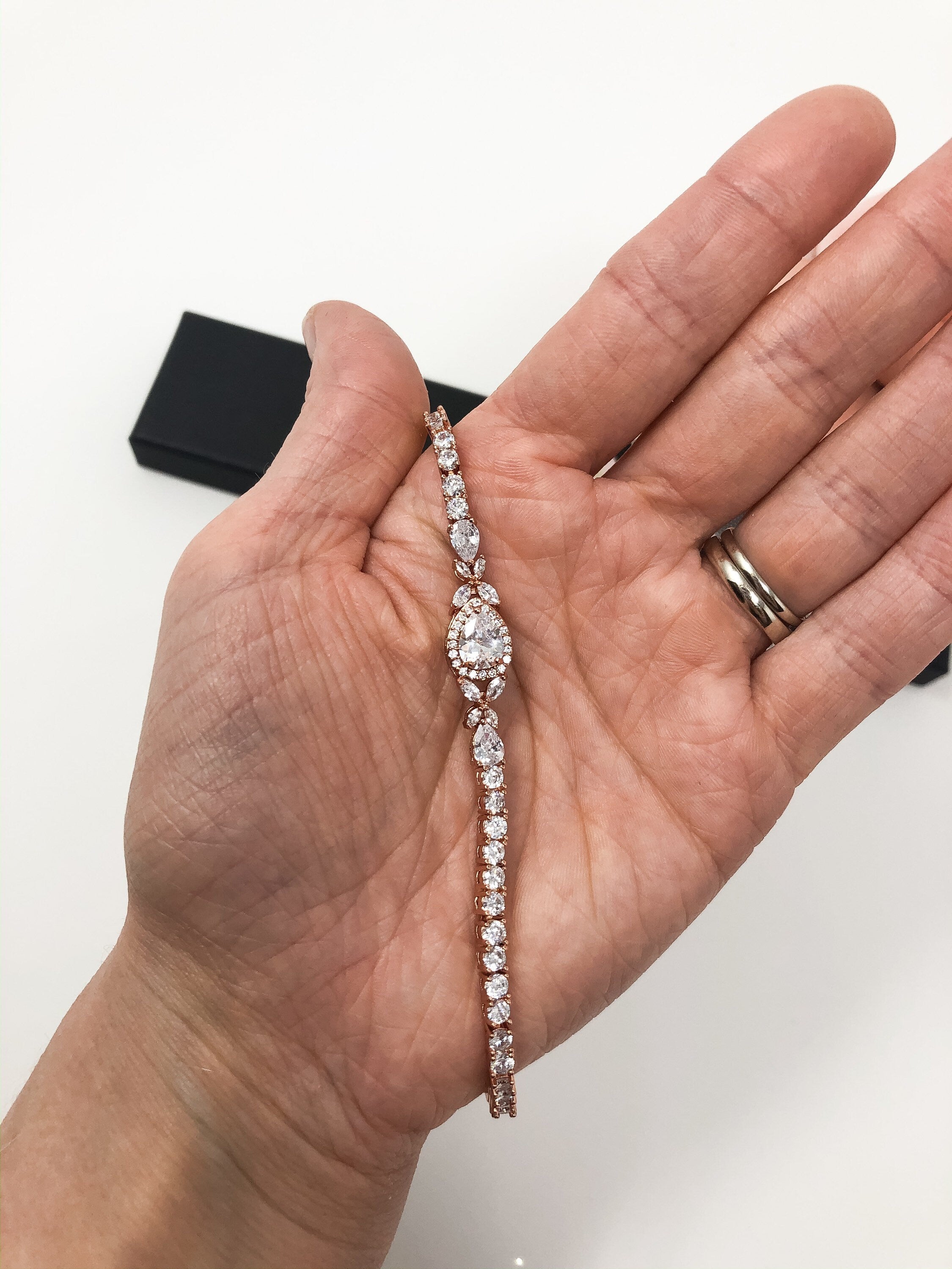 Sparkly Bridal Bracelet - Wedding Bracelet - Bride Jewellery - Silver Teardrop Tennis Bracelet - Gift - Bridesmaids