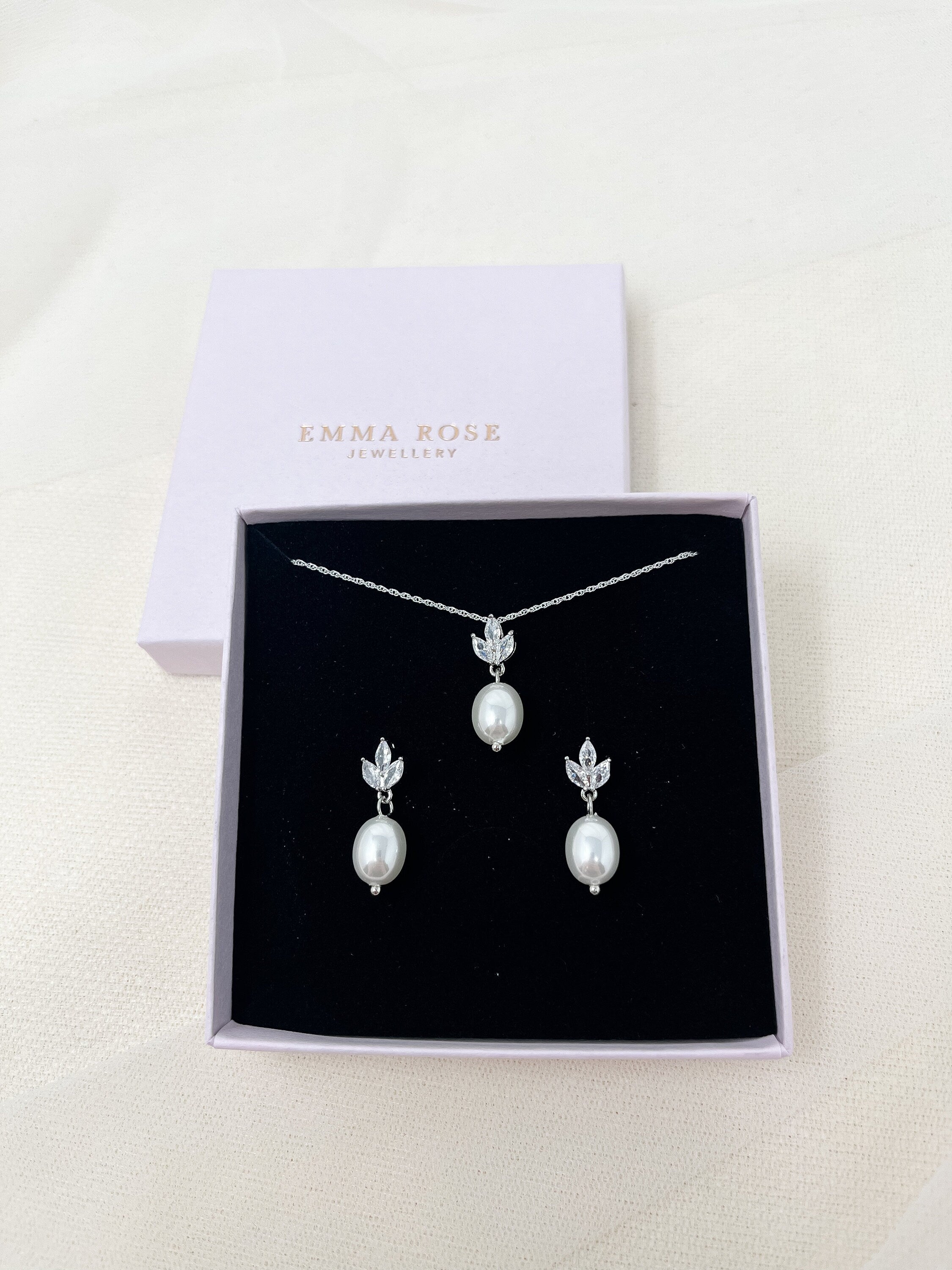 Small Pearl drop Earring | Leafy Cubic Zirconia Bridal Earring | Wedding Earrings | Teardrop Pearl Earring | Wedding Jewellery