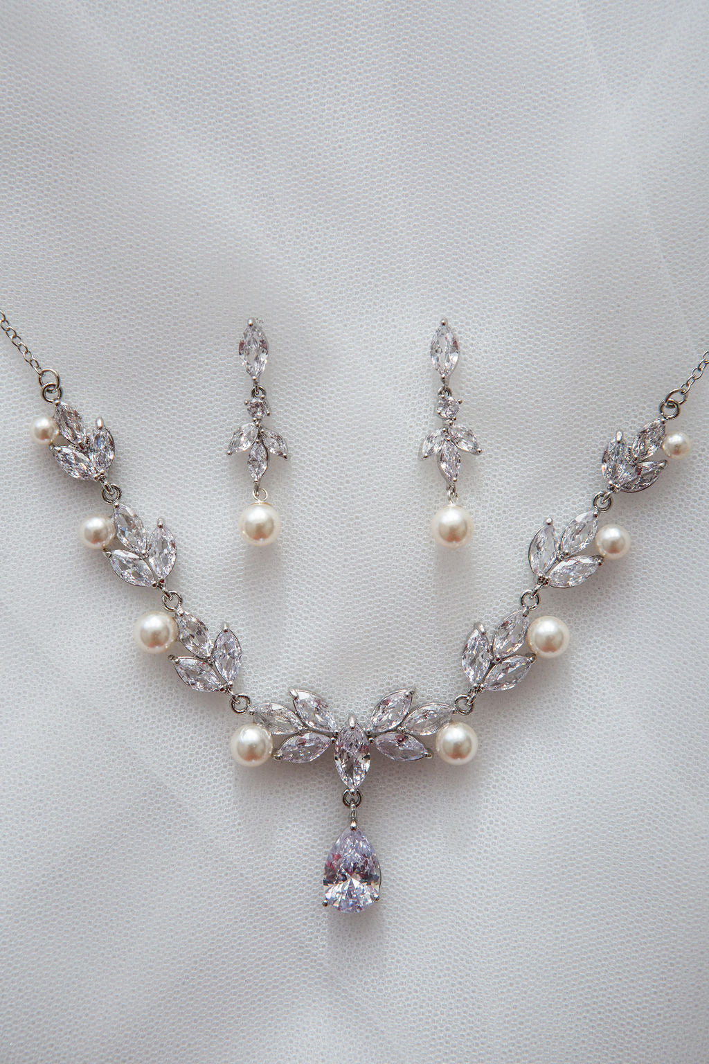 Statement Pearl Bridal Jewellery Set