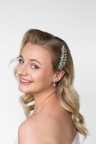 How to Style Bridal Hair Accessories for the Season