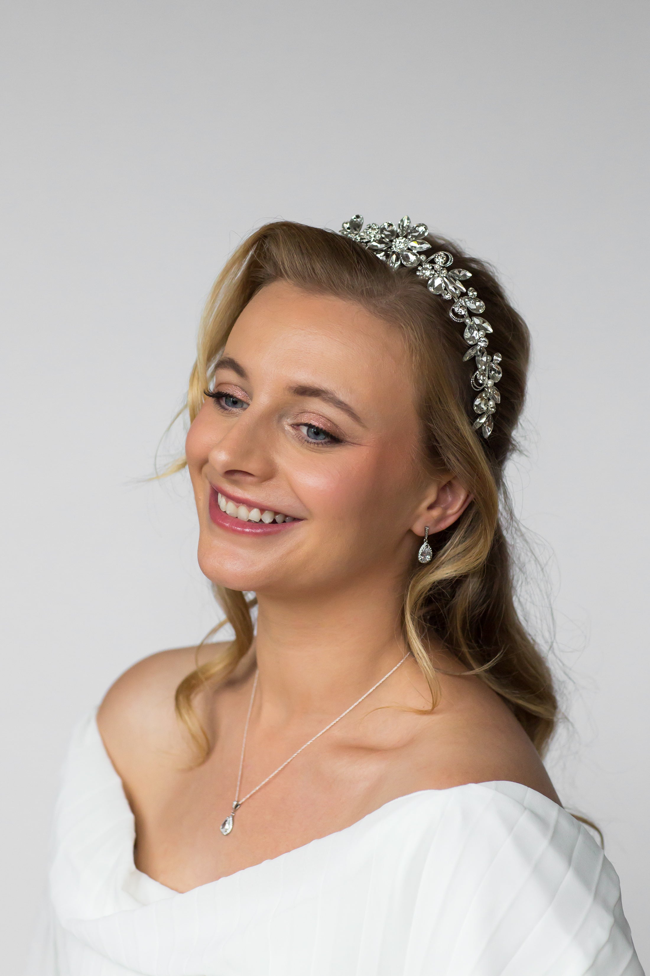 Coordinating Wedding Jewellery for Timeless Sophistication