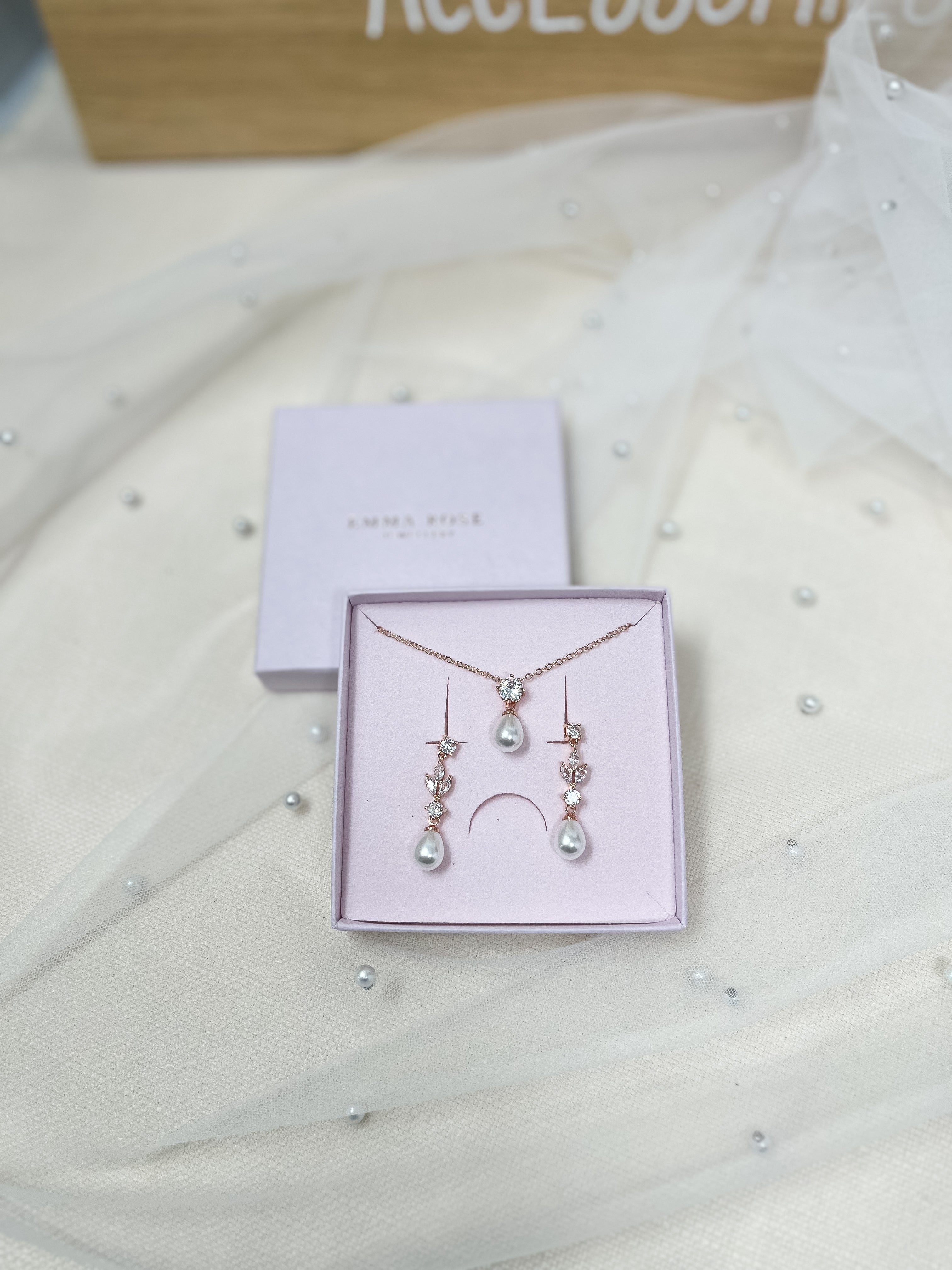 Rose Gold Pearl Drop Bridal Jewellery Set