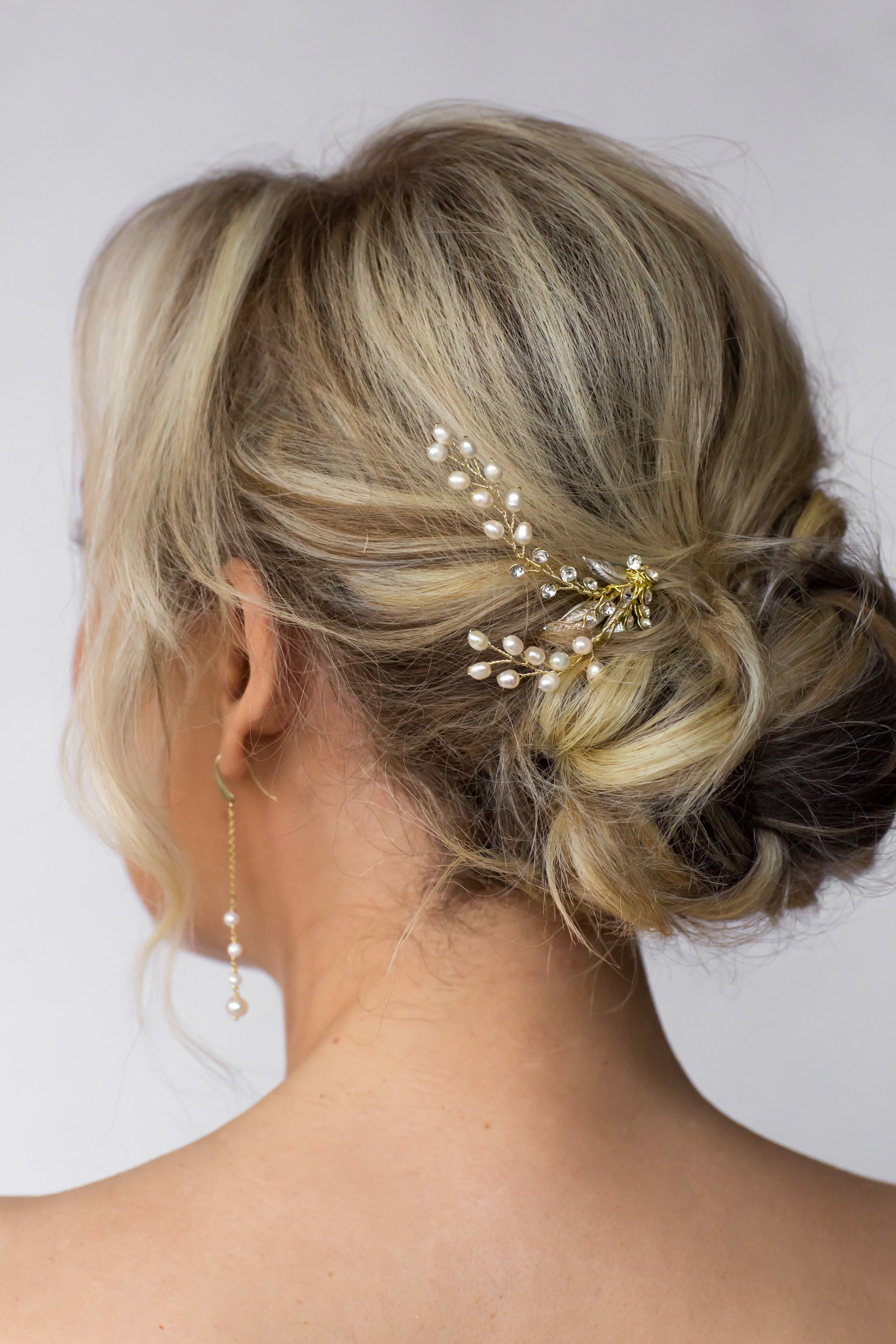 Gold and Pearl Bridesmaid Hair Comb