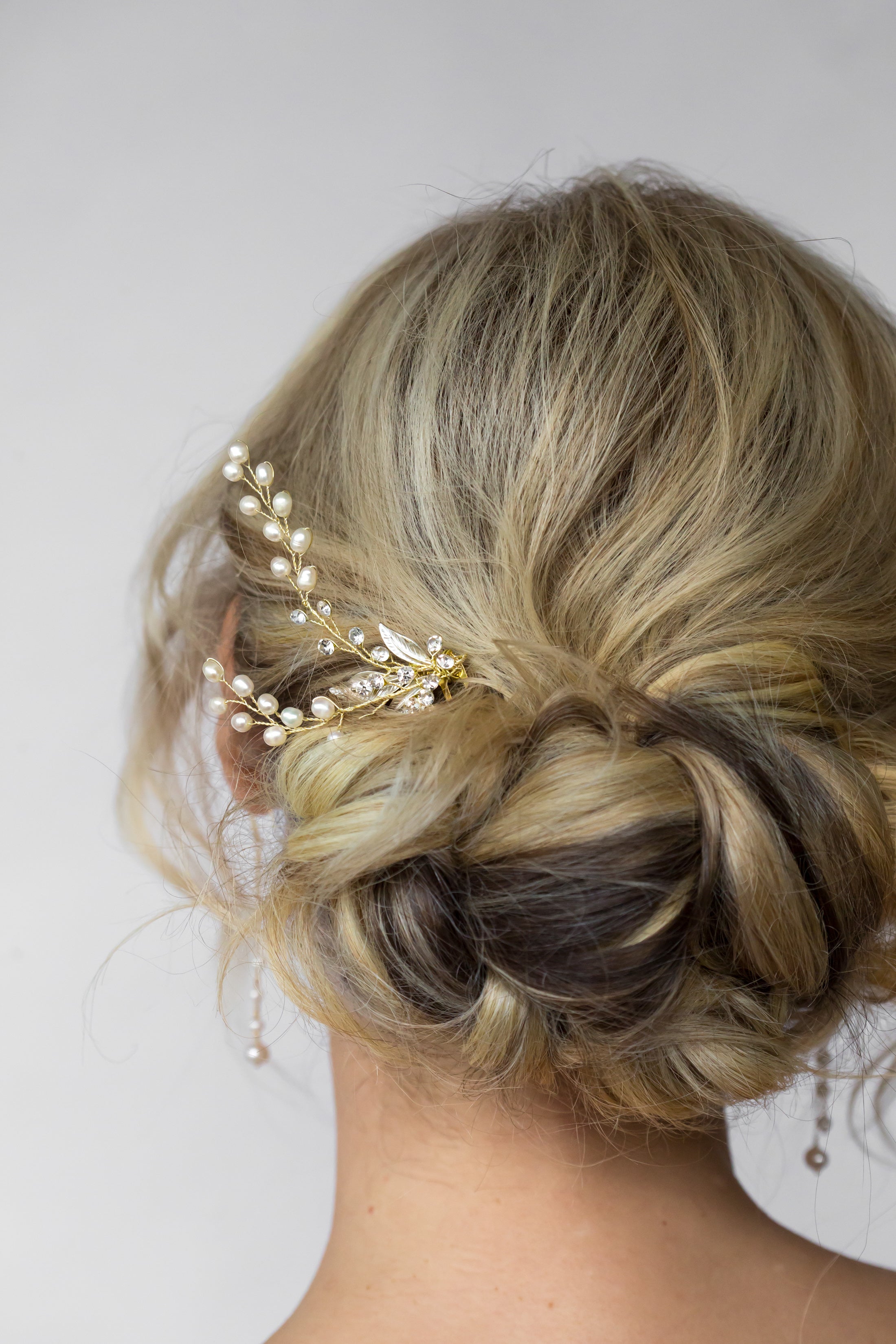 Gold and Pearl Bridesmaid Hair Comb