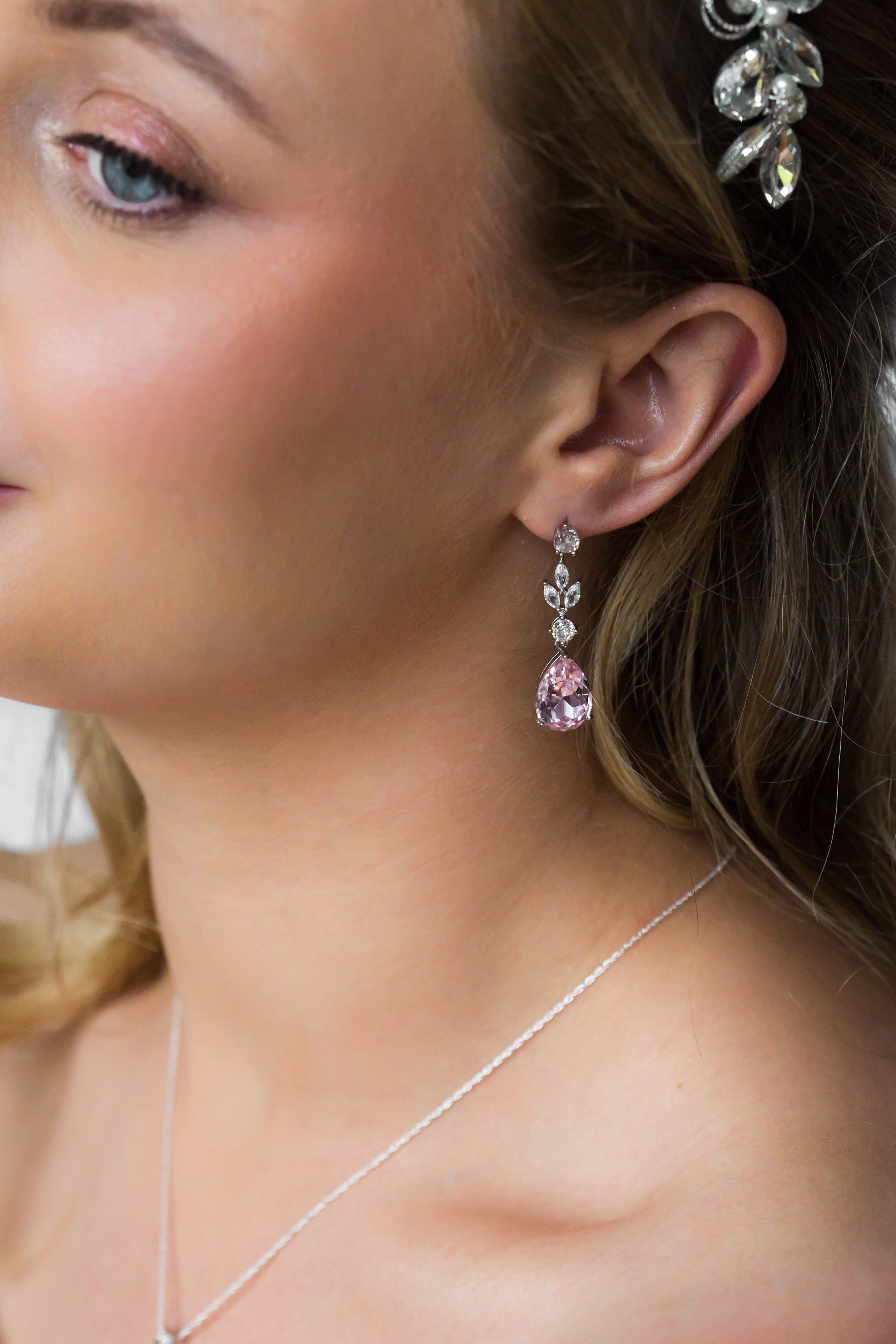 Dusky Blush Pink Crystal Teardrop Jewellery Set