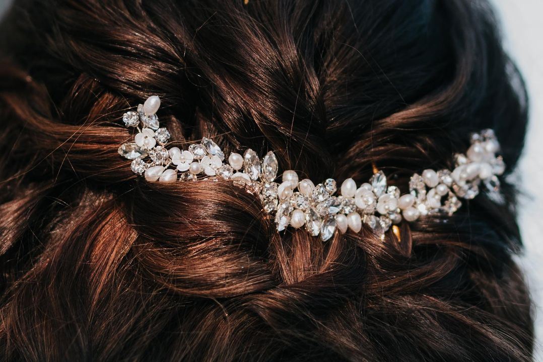 Long Freshwater Pearl Bridal Comb