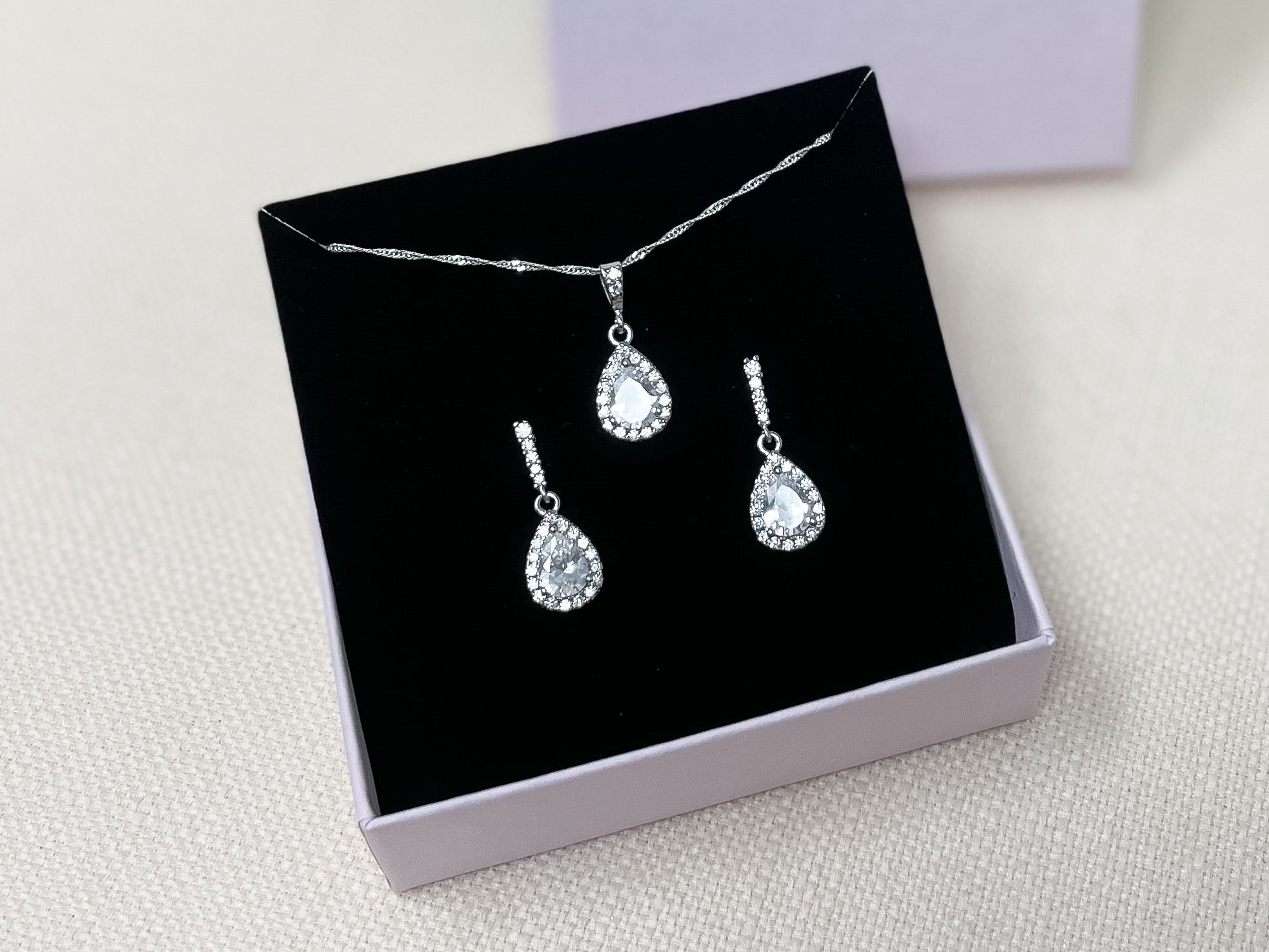 Crystal Teardrop Bridal Jewellery Set