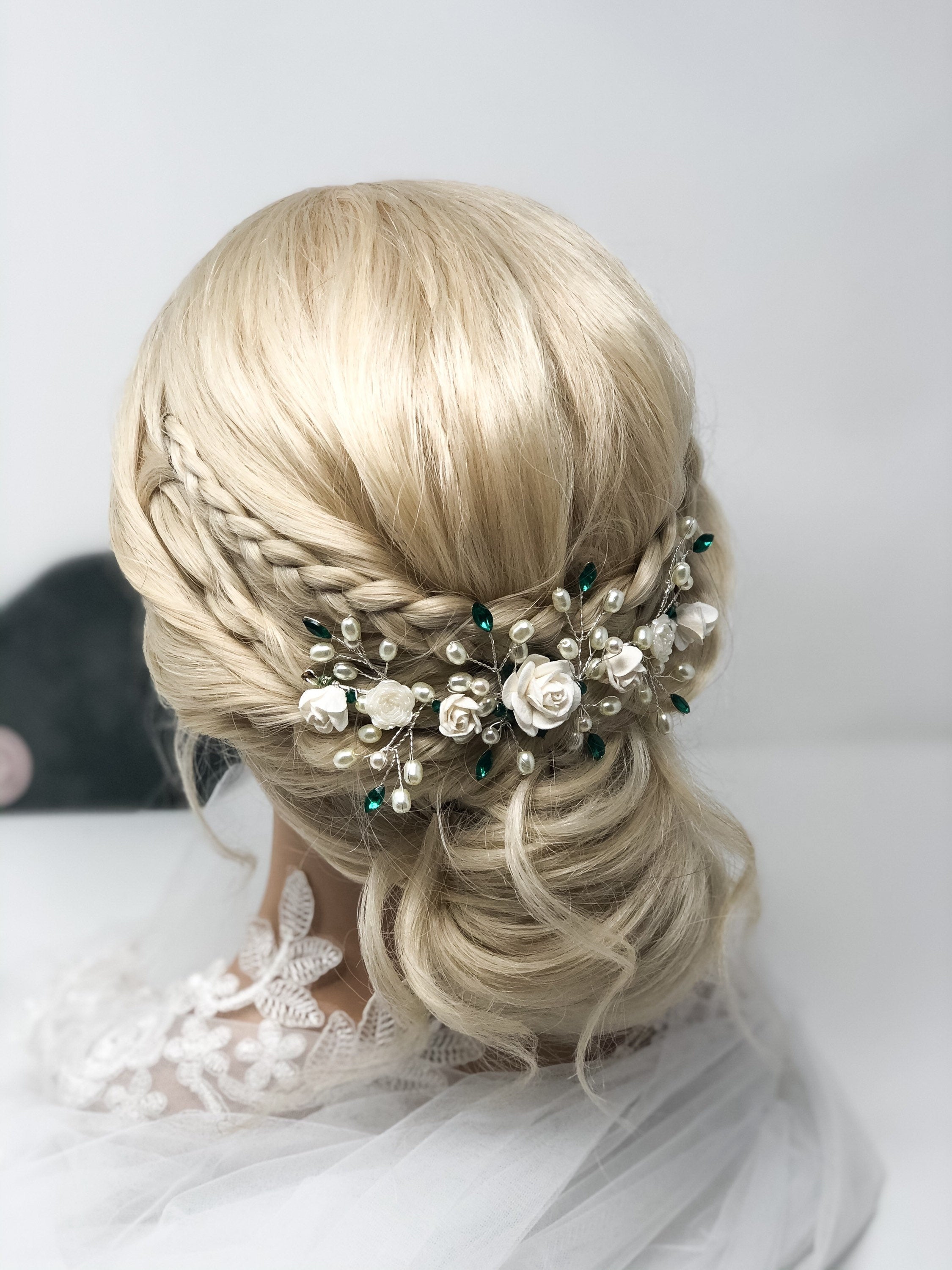 Bridal Hair Vine - Emerald Green - Wedding Hair Comb - Floral Hairpiece - Bride - Bridesmaid - Gift