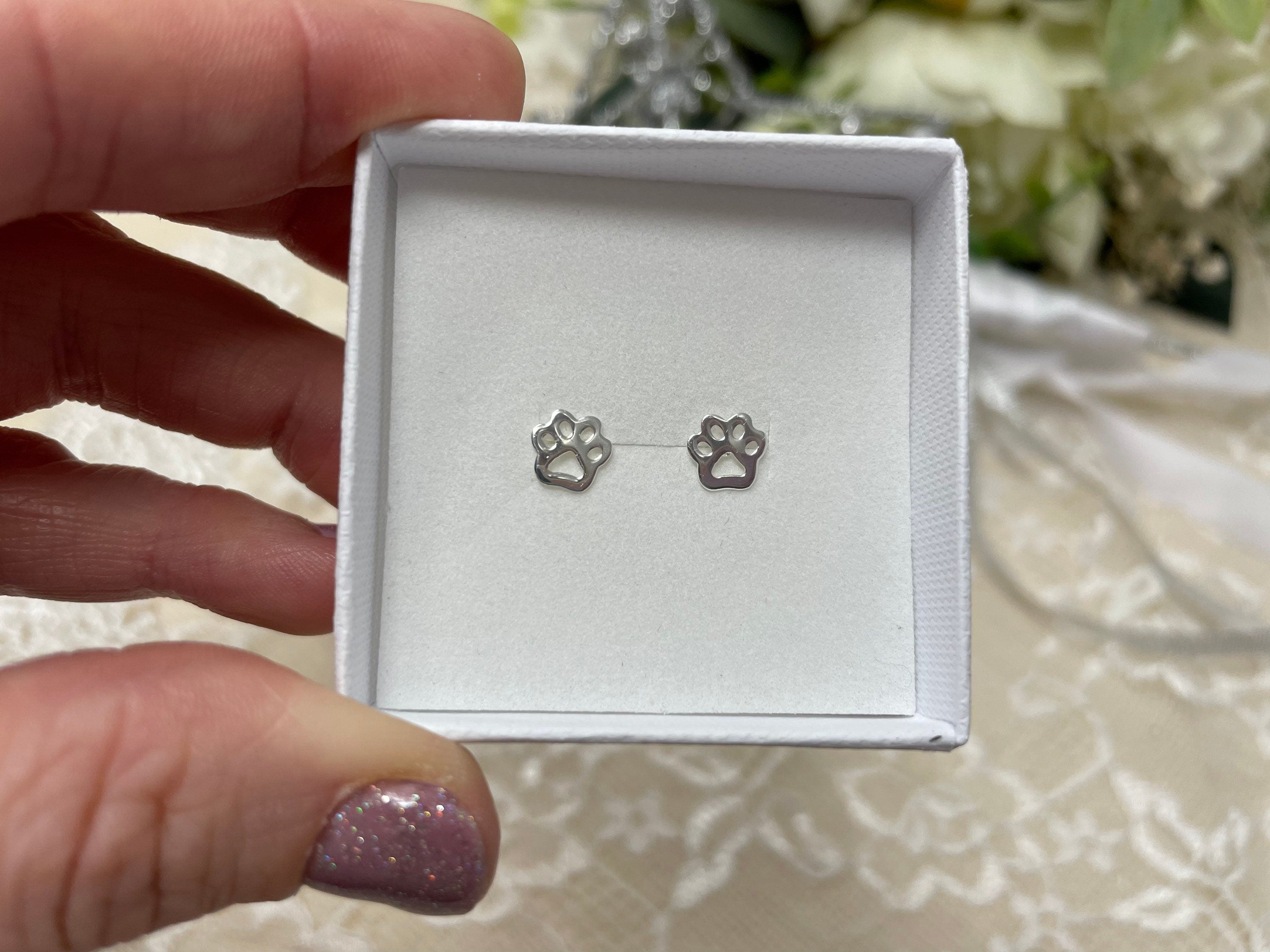 Sterling Silver Paw Print Stud Earrings - Dog Breed Gift - Dog Lover Jewellery - Birthday - Gift for Girls - Gift for Her - Dog Mum - Cat