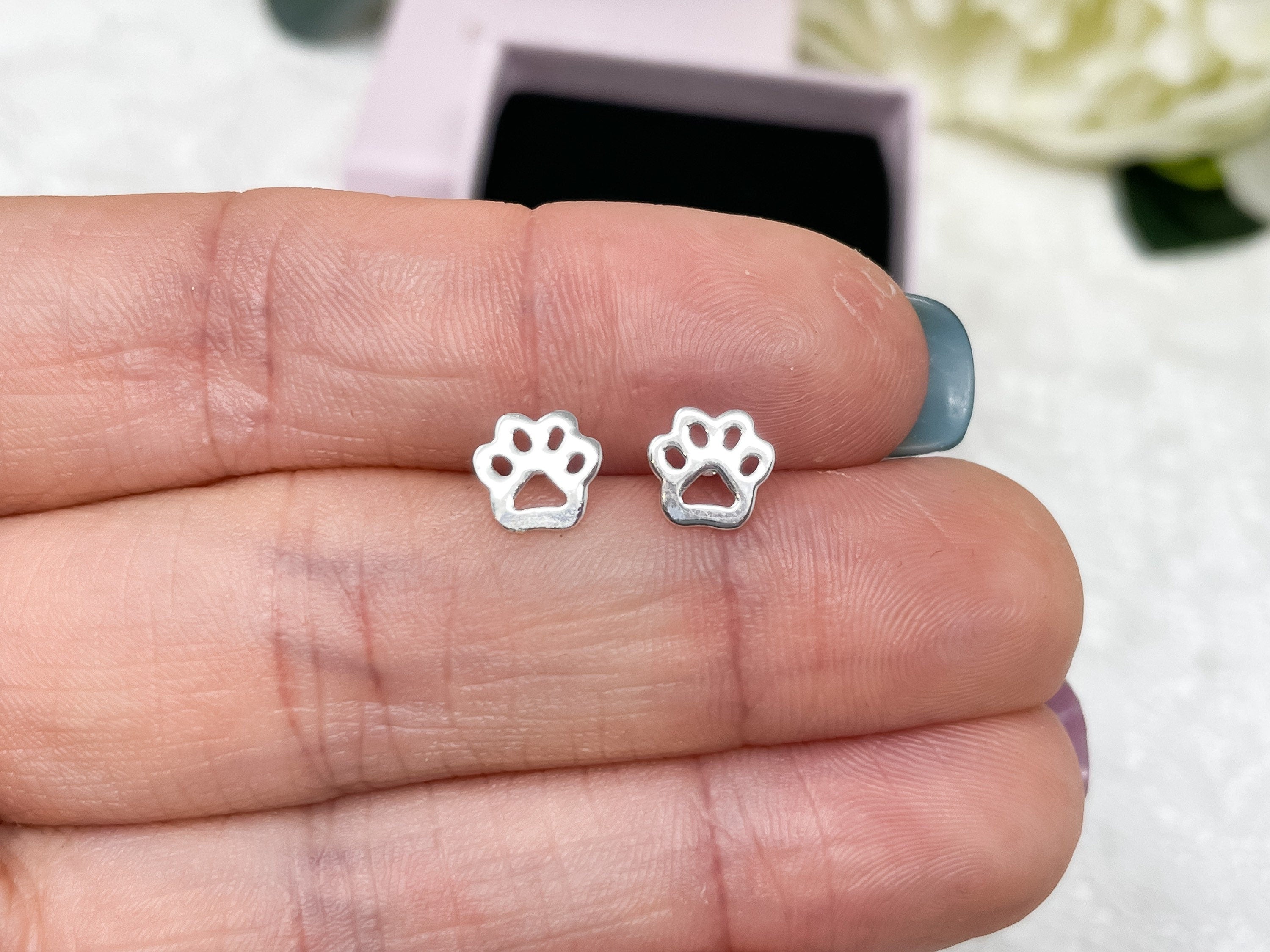 Sterling Silver Paw Print Stud Earrings - Dog Breed Gift - Dog Lover Jewellery - Birthday - Gift for Girls - Gift for Her - Dog Mum - Cat