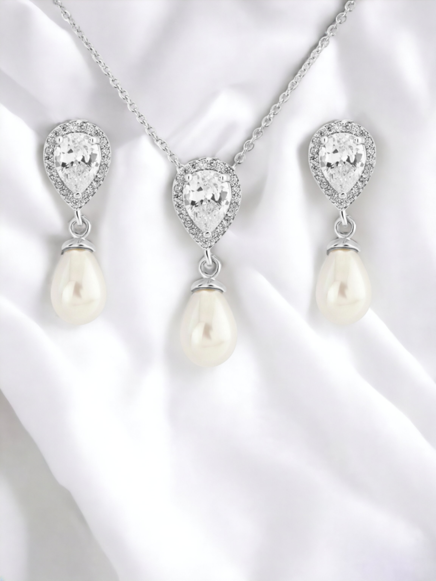 Pearl Drop Halo Teardrop Bridal Jewellery Set
