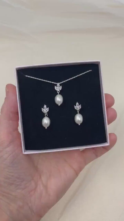 Small Pearl drop Earring | Leafy Cubic Zirconia Bridal Earring | Wedding Earrings | Teardrop Pearl Earring | Wedding Jewellery