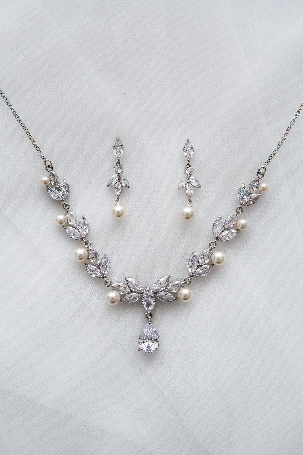 Crystal and Pearl Bridal Jewellery Set