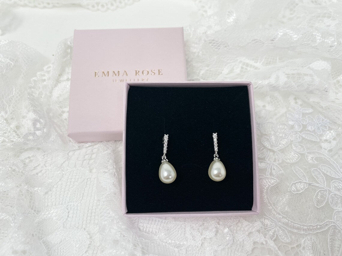 Small Pearl Teardrop Bridal Jewellery Set